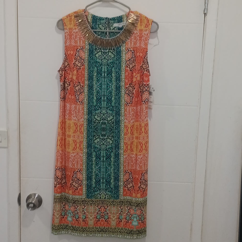 Sandra Darren dress size 12 colorful and beautiful. New with tags.